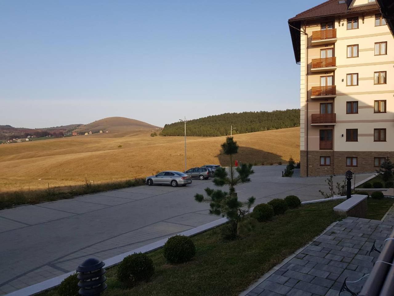 Sunset Zlatibor Hills Bed & Breakfast エクステリア 写真