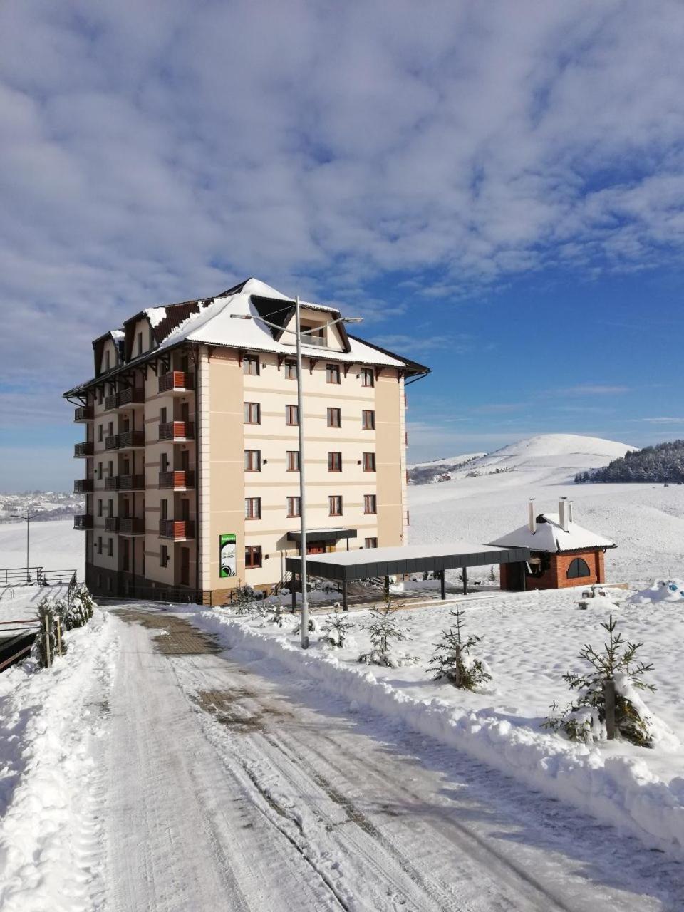 Sunset Zlatibor Hills Bed & Breakfast エクステリア 写真